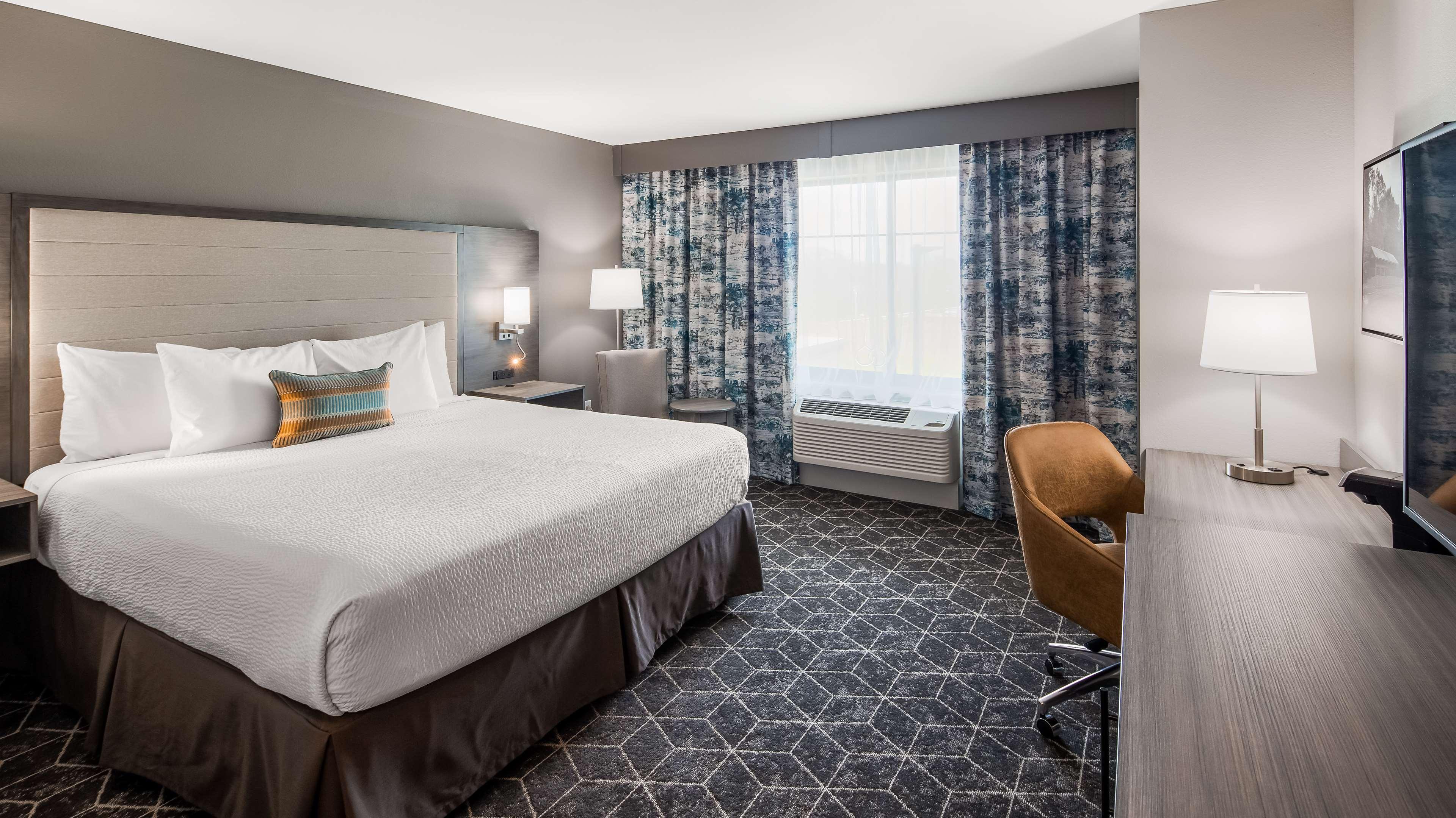Best Western Plus Lawrenceburg エクステリア 写真