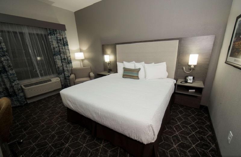 Best Western Plus Lawrenceburg エクステリア 写真