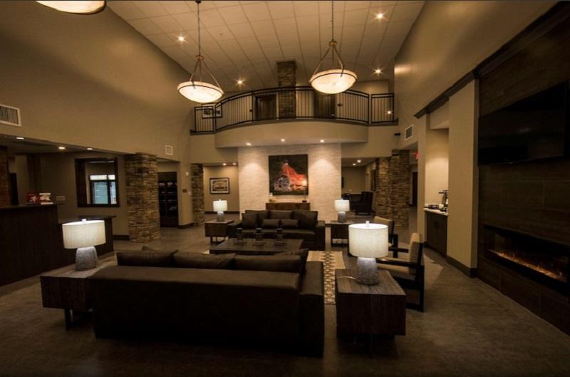 Best Western Plus Lawrenceburg エクステリア 写真