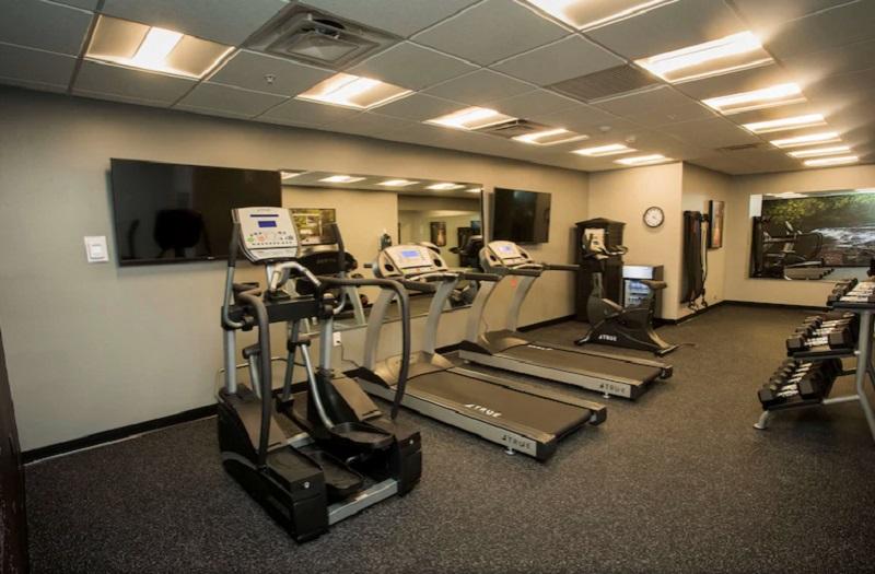 Best Western Plus Lawrenceburg エクステリア 写真