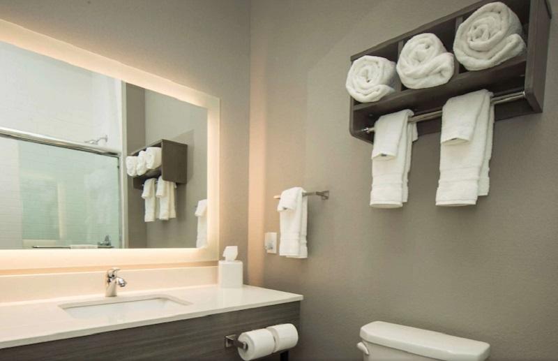 Best Western Plus Lawrenceburg エクステリア 写真