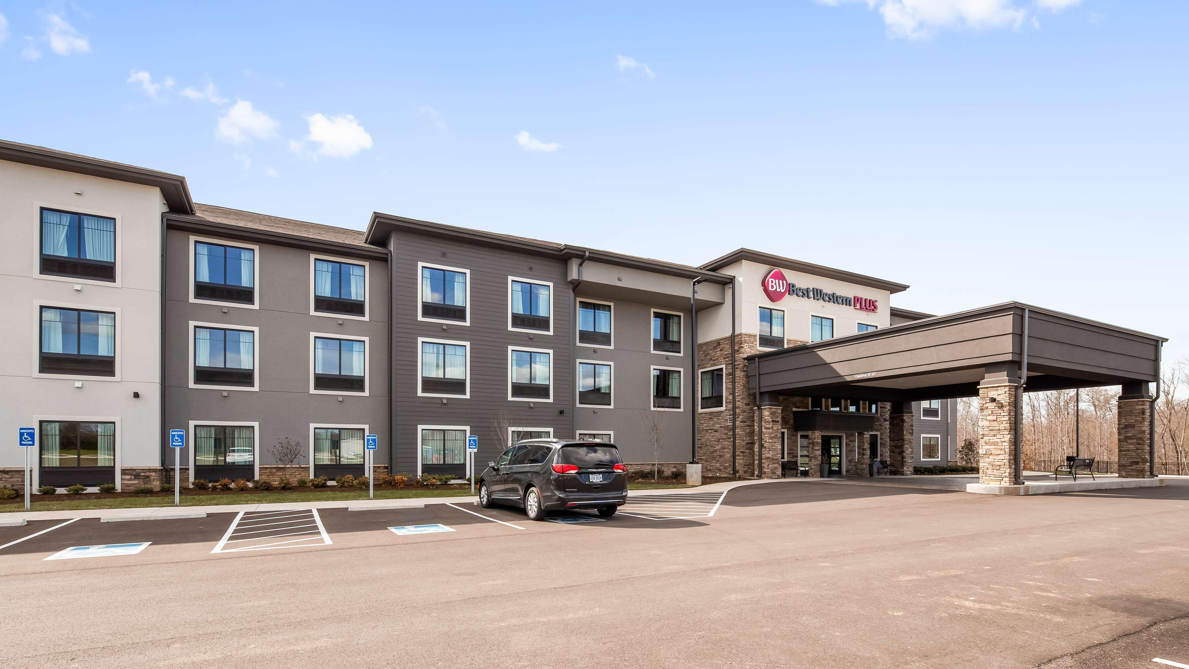 Best Western Plus Lawrenceburg エクステリア 写真