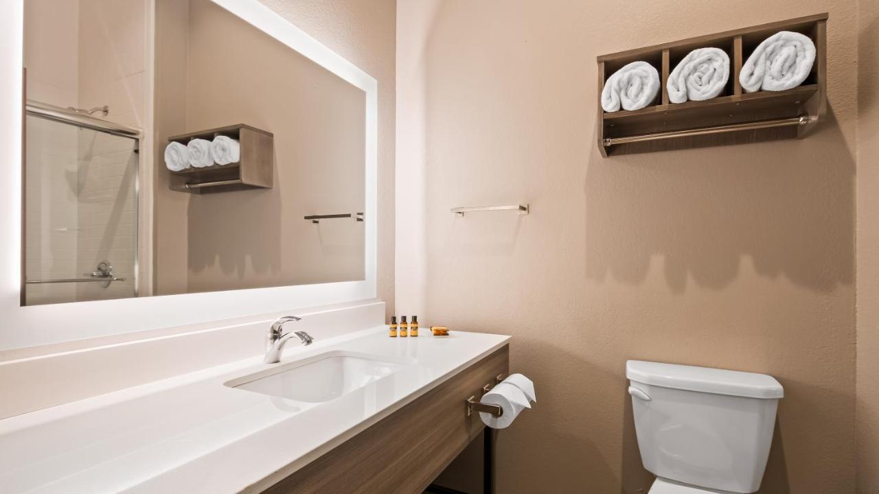 Best Western Plus Lawrenceburg エクステリア 写真