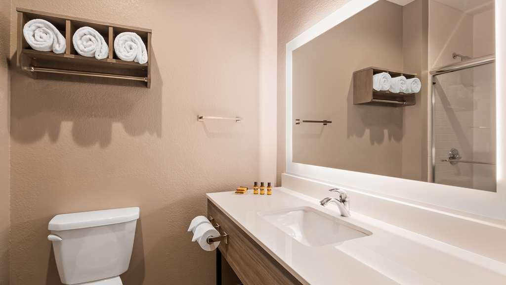 Best Western Plus Lawrenceburg エクステリア 写真